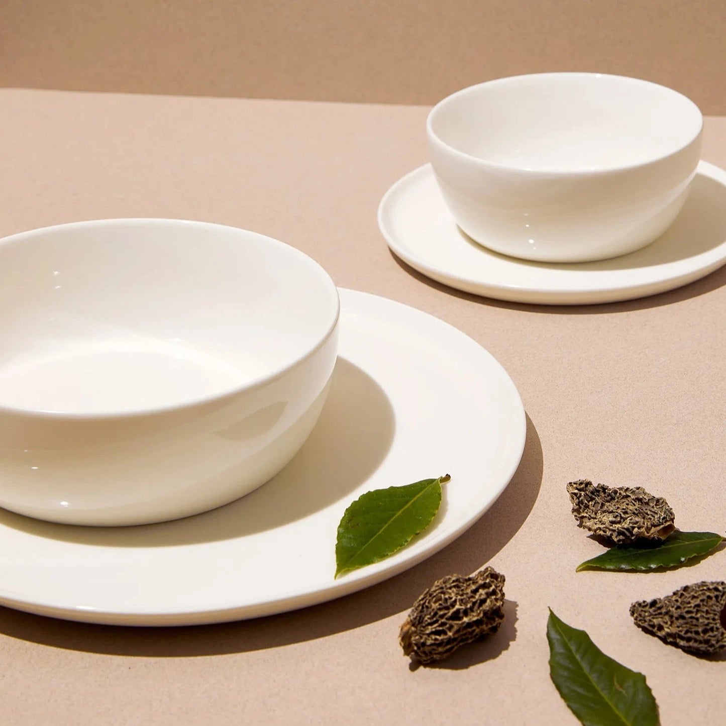 Slim Dinnerware Set - White (Set of 4)